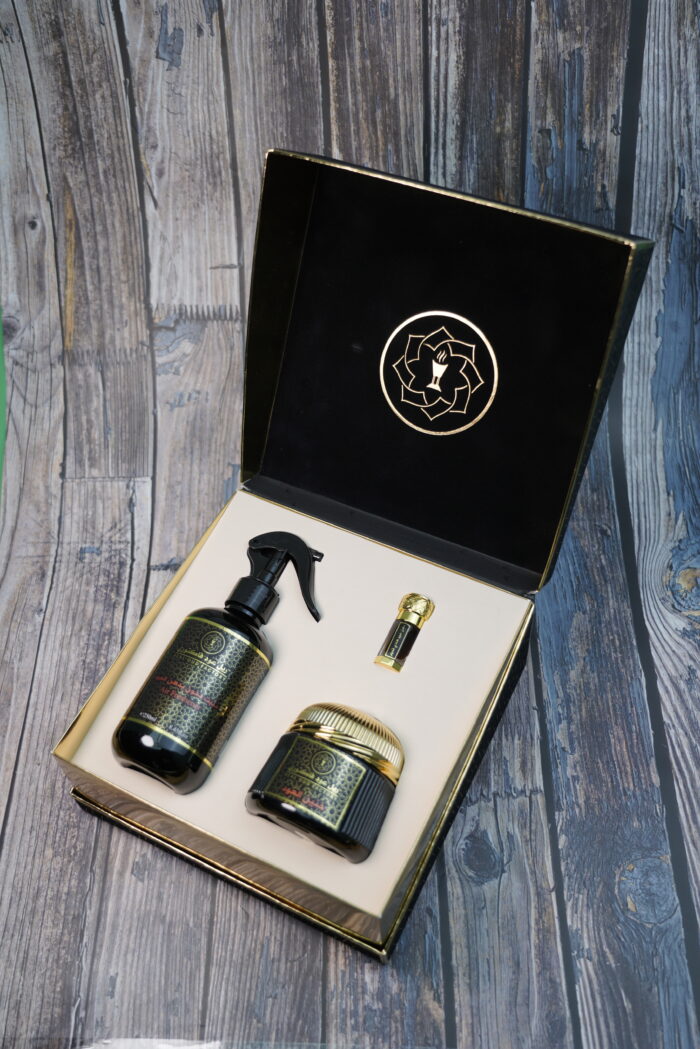 Khaneenat Oud Collection - Image 2